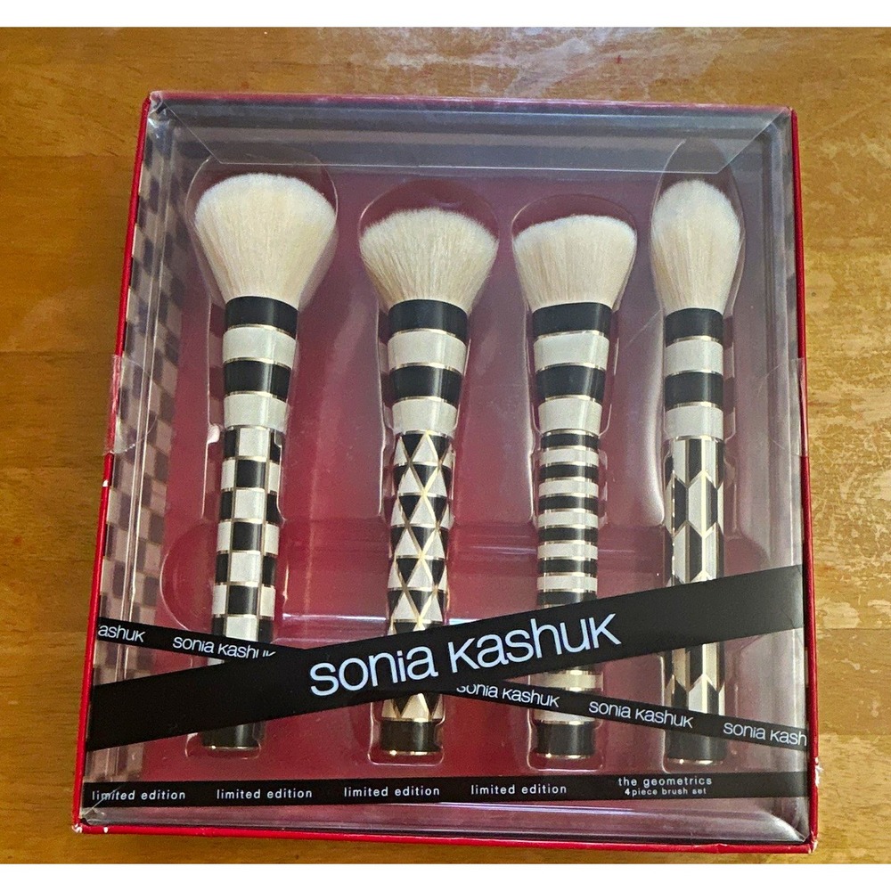 Sonia Kashuk The Geometrics Limited Edition 4pc Synthetic Brush Set Black/White
